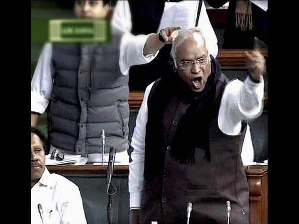 ಸದನದಲ್ಲಿ ಮಲ್ಲಿಕಾರ್ಜುನ ಖರ್ಗೆ ಆರ್ಭಟ