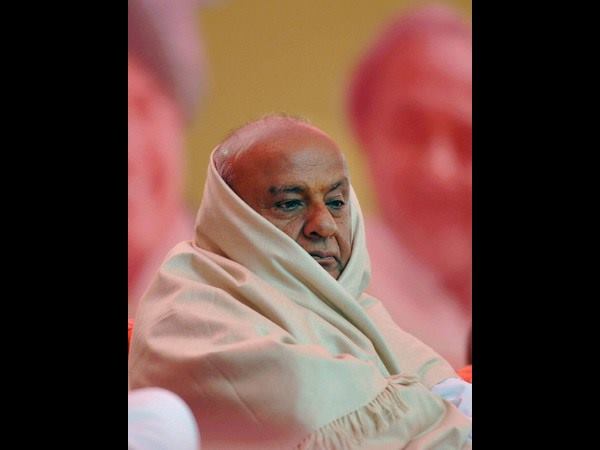 ನವದೆಹಲಿಯಲ್ಲಿ ಚಳಿ ಹೊಡೆತಕ್ಕೆ ಸಿಲುಕಿದ ಗೌಡ್ರು