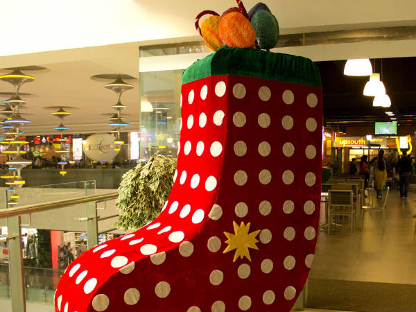  Orion Mall dazzles in Christmas fervour