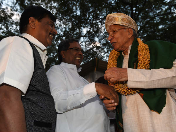 ಪ್ರೆಸ್ ಕ್ಲಬ್ ವಾರ್ಷಿಕ ಪ್ರಶಸ್ತಿಗಳು 