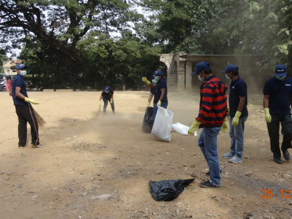 Pierian company cleans up Victoria hospital, Bengaluru