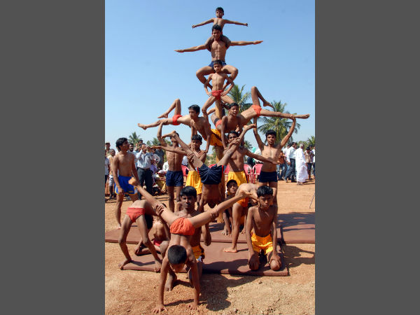 ಮಲ್ಲಕಂಬ ಸಾಹಸ