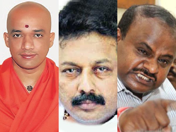 ನಿರ್ಮಾಲಾನಂದ ಶ್ರೀಗಳ ಸಮ್ಮುಖದಲ್ಲಿ ಕುಮಾರಸ್ವಾಮಿ