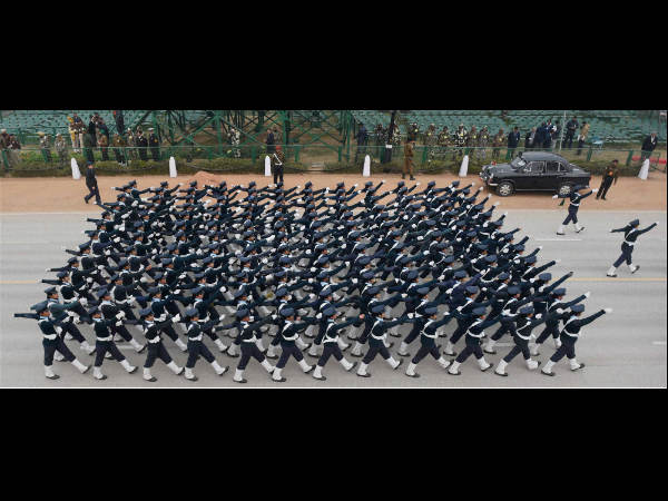 ಪ್ಯಾರಾಮಿಲಿಟರಿ ಶಿಸ್ತು