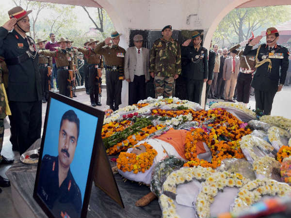 ಸೇನಾ ಗೌರವ ಸೇನಾ ಗೌರವ