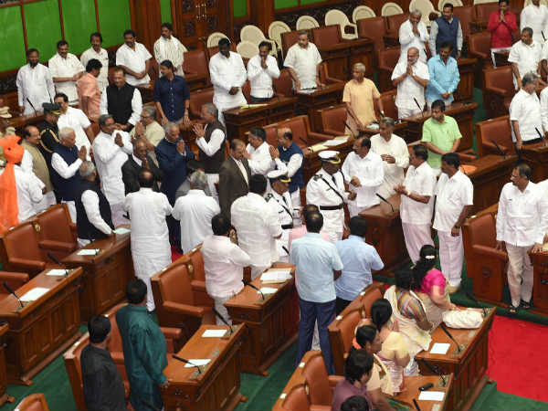 ಕನ್ನಡದಲ್ಲಿ ಎಲ್ಲರಿಗೂ ನಮಸ್ಕಾರ ಎಂದ ರಾಜ್ಯಪಾಲರು