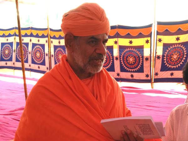 Charukirti Bhattaraka Swamiji