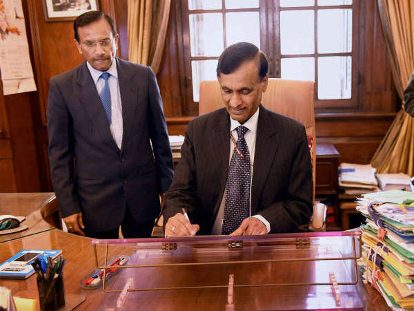 ಅಧಿಕಾರ ಸ್ವೀಕಾರ