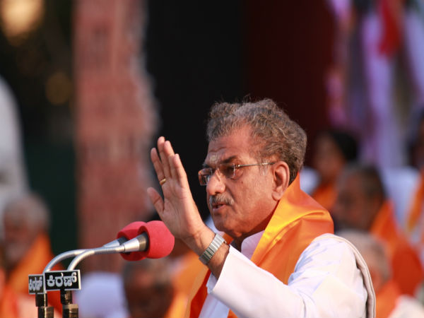 ಡಾ. ವೀರೇಂದ್ರ ಹೆಗ್ಗಡೆ