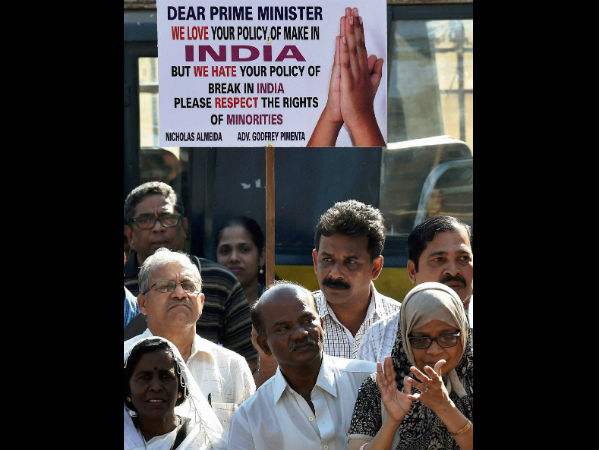 ಕ್ರೈಸ್ತರ ಪ್ರತಿಭಟನೆ