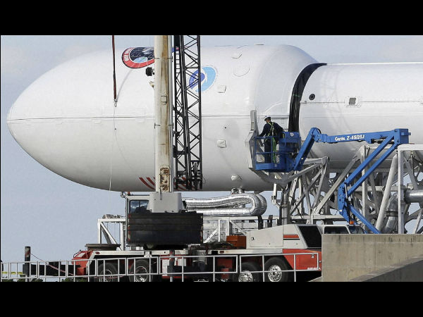 ರಾಕೆಟ್ ನಿರ್ವಹಣೆ