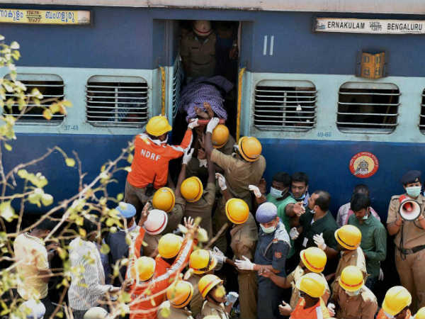 ಎರಡು ರಾಜ್ಯಗಳ ವೈದ್ಯಕೀಯ ಸಿಬ್ಬಂದಿ