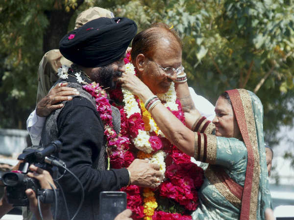 ಸಂಭ್ರಮದ ಸ್ವಾಗತ ಸಂಭ್ರಮದ ಸ್ವಾಗತ