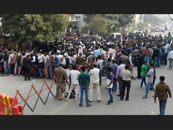 ಜನತಾ ದರ್ಬಾರ್ ಜನತಾ ದರ್ಬಾರ್