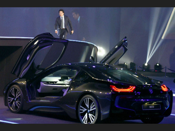 ಮಾರುಕಟ್ಟೆಗೆ ಬಿಎಂಡಬ್ಲ್ಯೂ ಐ8 ಕಾರು ಮಾರುಕಟ್ಟೆಗೆ ಬಿಎಂಡಬ್ಲ್ಯೂ ಐ8 ಕಾರು