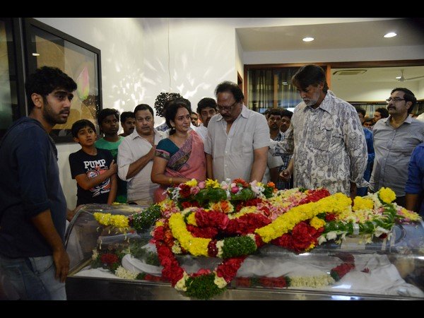 ಚಿತ್ರನಟ ಕೃಷ್ಣಂ ರಾಜು ಅವರಿಂದ ನಮನ