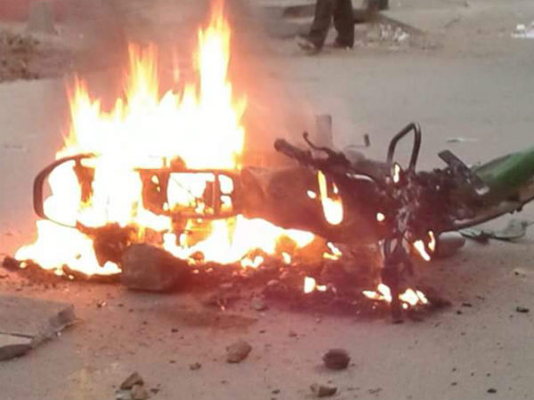 ಬೈಕ್ ಗೆ ಬೆಂಕಿ