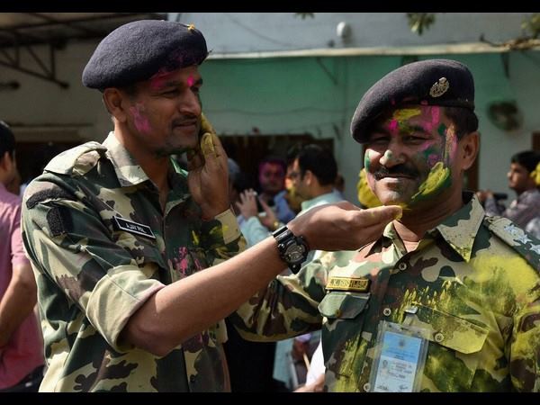 ಗಡಿ ಕಾಯುವುದು ಇದ್ದೇ ಇದೆ