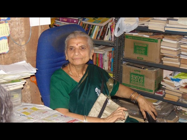 ಉಪನ್ಯಾಸಕಿ ಈಗ ಸಾಹಿತ್ಯ ಪ್ರಸಾರಕಿ