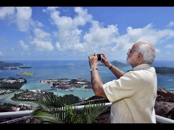 ಮೋದಿ ಕ್ಲಿಕ್