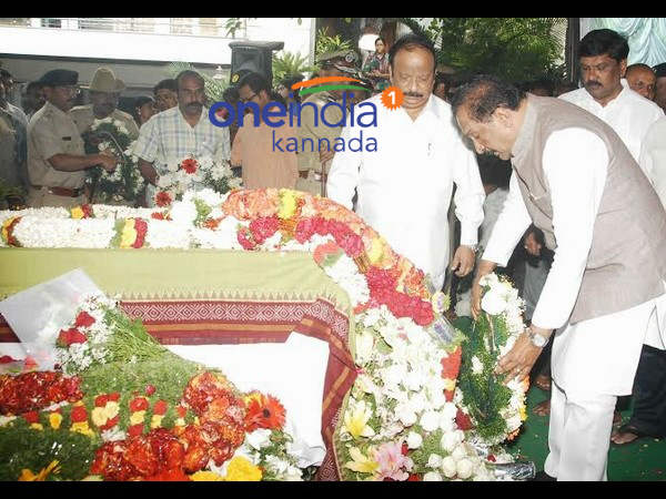 ಕೆ.ಜೆ.ಜಾರ್ಜ್ ಸಾಂತ್ವನ