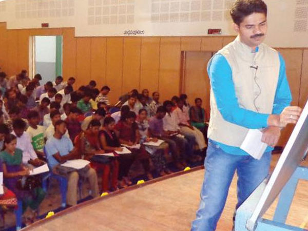 ಮಾಫಿಯಾಗಳ ವಿರೋಧ ಕಟ್ಟಿಕೊಂಡಿದ್ದ ರವಿ 