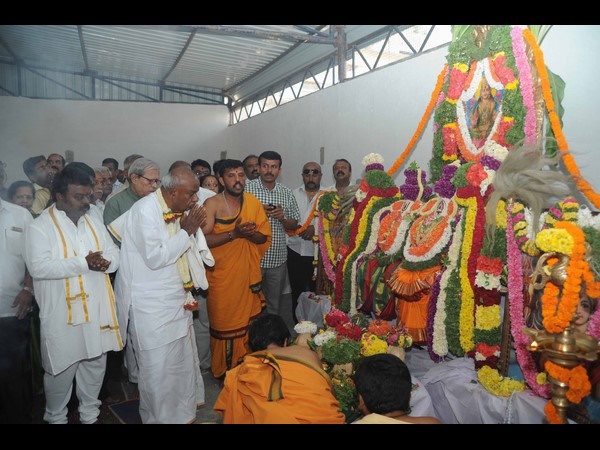 ಆತಂಕ ತಂದ ಭಿನ್ನಮತ