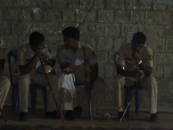 ಭರ್ಜರಿ ವ್ಯಾಪಾರ