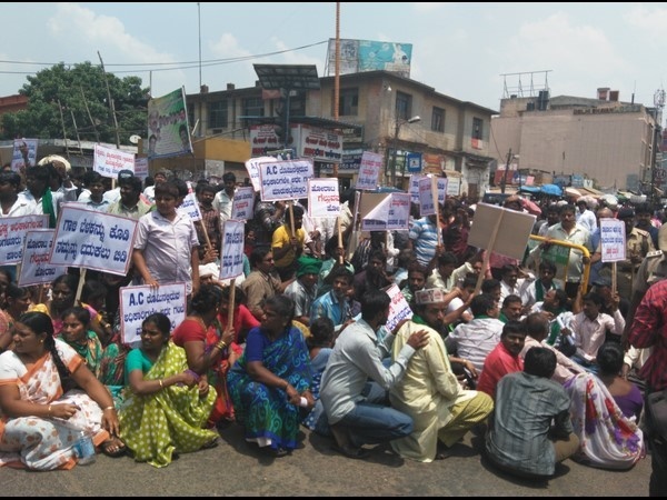 ಬಿಬಿಎಂಪಿ ವರೆಗೆ ಮೆರವಣಿಗೆ