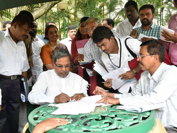 ಸಿದ್ದರಾಮಯ್ಯ ಸಾಲ ಮಾಡಿದ್ದಾರೆ