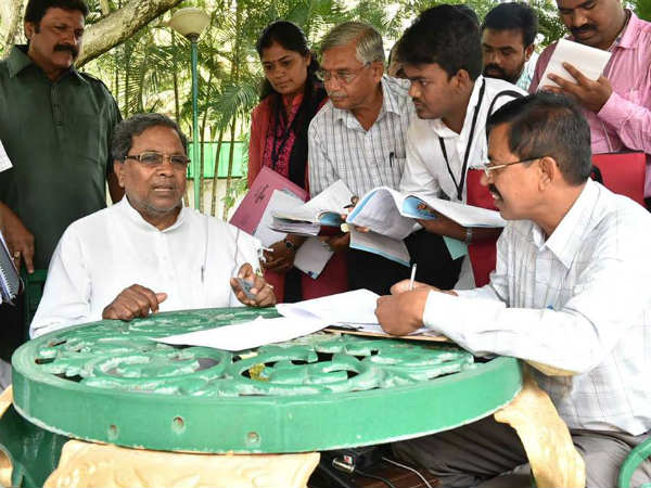 ಮಾಹಿತಿ ಸಂಗ್ರಹಿಸಿದ ಶಿವಕುಮಾರ್