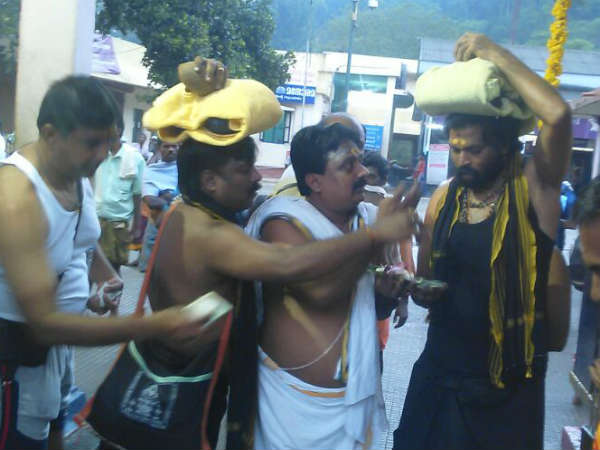 Janardhana Reddy Sabarimala yatra with Sriramulu and others