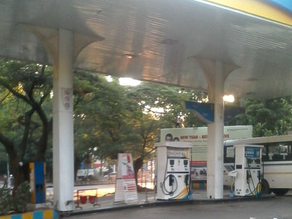 petrol bunk petrol bunk