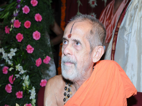 Businessman yet to give 600 hundred crores donation to Pejawar Mutt Businessman yet to give 600 hundred crores donation to Pejawar Mutt