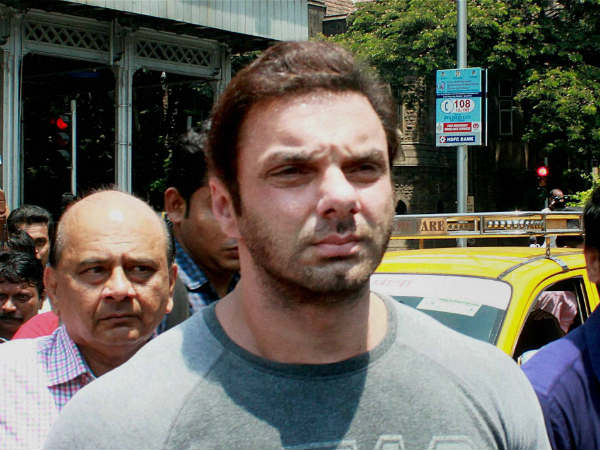 ಹಳೆ ಪ್ರಕರಣಗಳ ಉಲ್ಲೇಖ