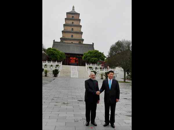 ಬಿಗ್ ವೈಲ್ಡ್ ಗೂಸೆ ಪಗೋಡಾಗೆ ಭೇಟಿ