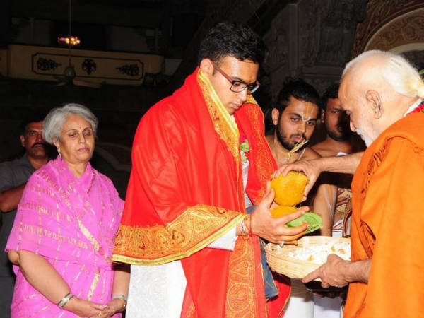 ಮೈಸೂರು ಅರಮನೆಯಲ್ಲಿ ಹಬ್ಬದ ಸಂಭ್ರಮ