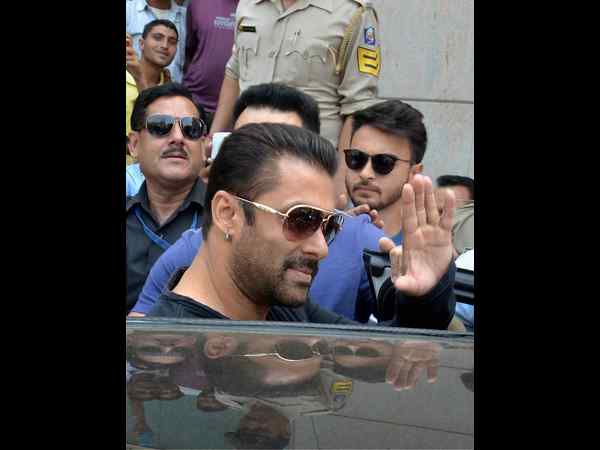 ಸಲ್ಮಾನ್ ಖಾನ್ ಹಾಜರಿ