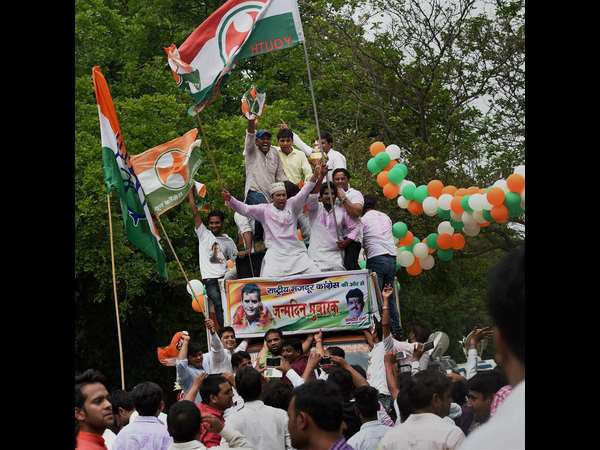 ಕಾಂಗ್ರೆಸ್ ಕಾರ್ಯಕರ್ತರ ಸಂಭ್ರಮ
