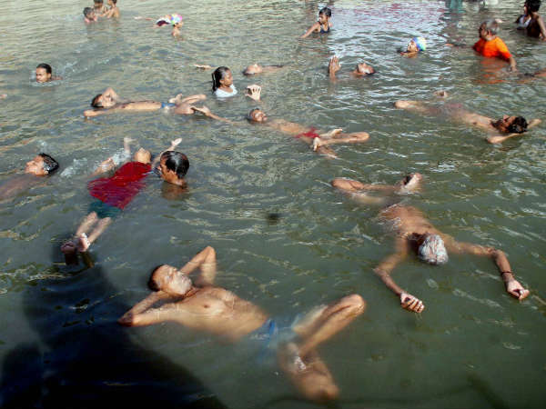 ಯೋಗಿಗಳಿಂದ ಜಲಯೋಗ