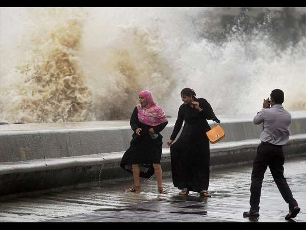 ಸುನಾಮಿ ಅಲ್ಲ