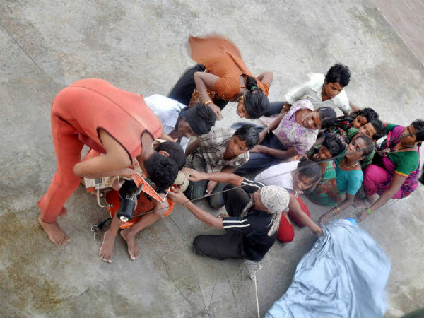 ಹೋಗುವುದಾದರೂ ಎಲ್ಲಿಗೆ