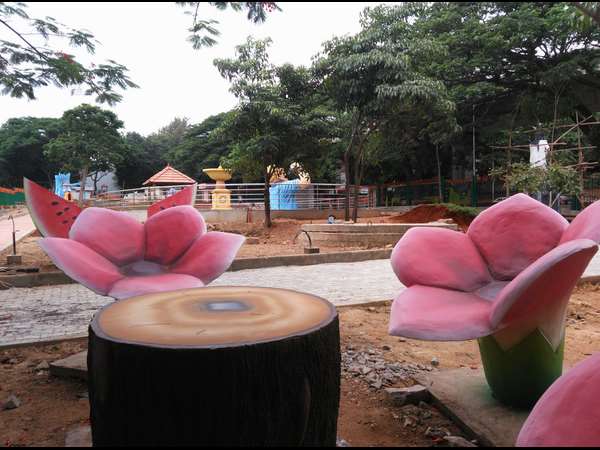 ಉದ್ಯಾನ ಎಲ್ಲಿದೆ?