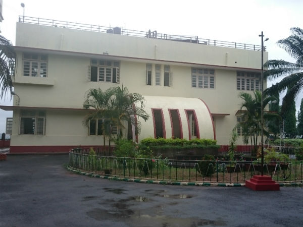 ಪುರಾತನ ಕಟ್ಟಡ ಅಭಿವೃದ್ಧಿಗಾಗಿ ಕಾದಿದೆ