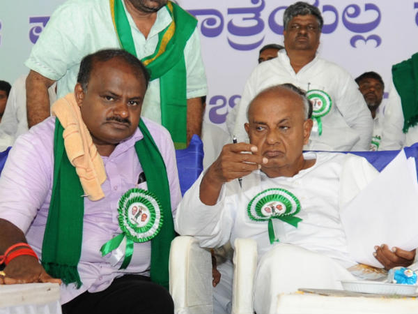 ಇನ್ನಾದರೂ ರೈತರ ಸಂಕಷ್ಟವನ್ನು ನೋಡಿ