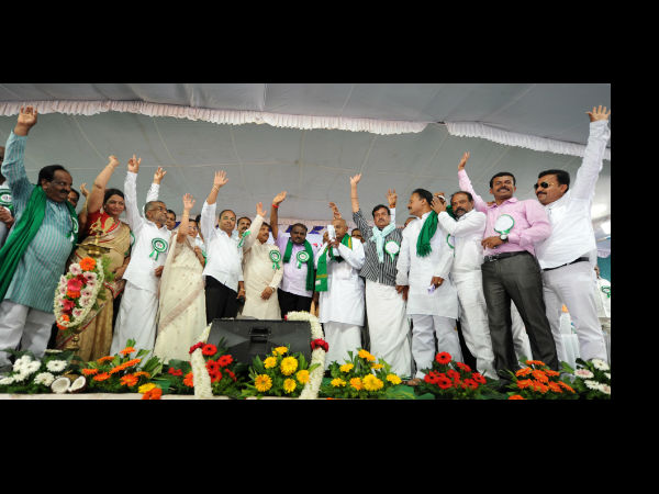 ಸರ್ಕಾರ ಕಣ್ಣುಮುಚ್ಚಿ ಕುಳಿತಿದೆಯೇ?