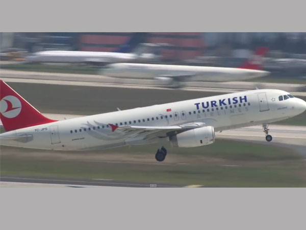 Turkish plane makes emergency landing at Delhi airport after bomb threat Turkish plane makes emergency landing at Delhi airport after bomb threat