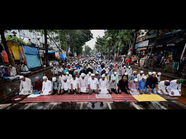 ಪ್ರಾರ್ಥನೆ ಸಲ್ಲಿಕೆ