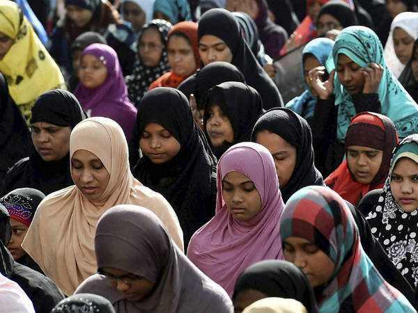 ಚೆನ್ನೈ ನಲ್ಲಿ ಮಹಿಳೆಯರ ಪ್ರಾರ್ಥನೆ