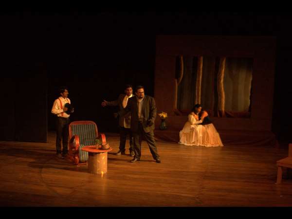  ಪ್ರಮುಖ ಪ್ರಯೋಗಾತ್ಮಕ ಚಿತ್ರದಲ್ಲಿ